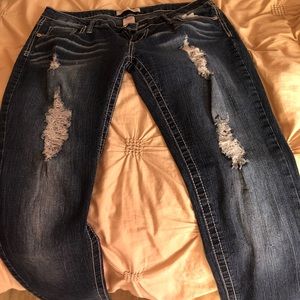 Jeans
